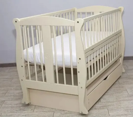 Patuc Dubok Grazia Ivory pe balansoar cu sertar Patuc Dubok Grazia Ivory pe balansoar cu sertar