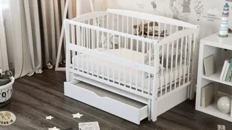 Pătuc Dubok Elit Alb pe balansoar cu sertar Pătuc Dubok Elit Alb pe balansoar cu sertar