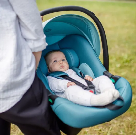 Scoică auto (0-13kg) Tutis ELO LUX Negru Scoică auto (0-13kg) Tutis ELO LUX Negru