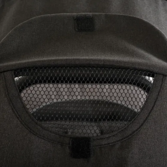 Cărucior de plimbare Moni Berlin Premium Black Cărucior de plimbare Moni Berlin Premium Black