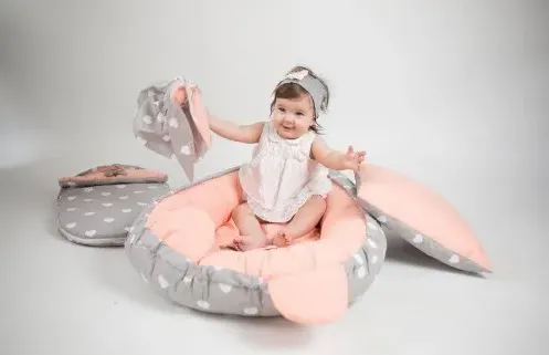 Babynest pentru bebeluș PM Premium Elefant Roz Babynest pentru bebeluș PM Premium Elefant Roz