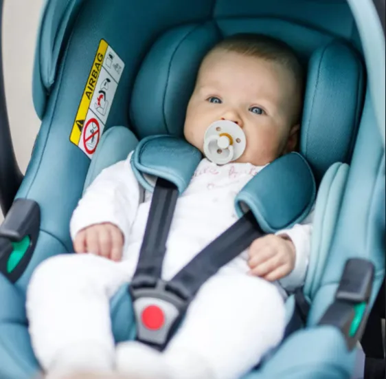 Scoică auto (0-13kg) Tutis ELO LUX Negru Scoică auto (0-13kg) Tutis ELO LUX Negru