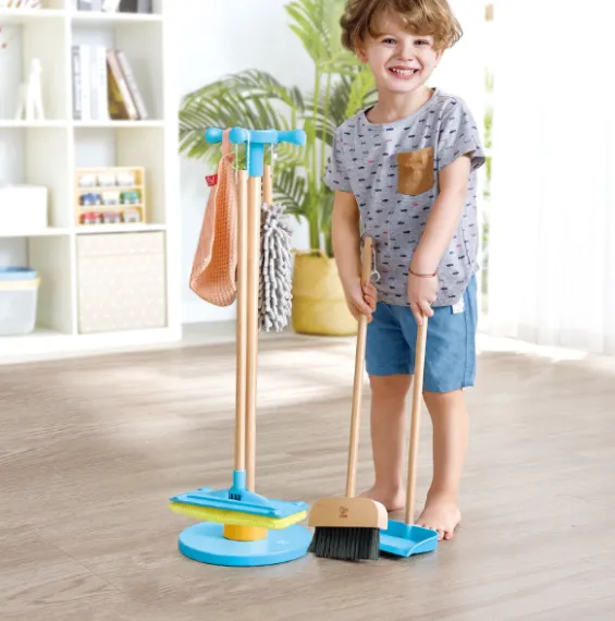 Set de curățenie din lemn Set de curățenie din lemn