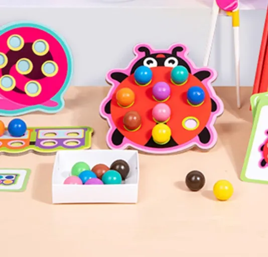 Mozaic din lemn Buburuza S12E030