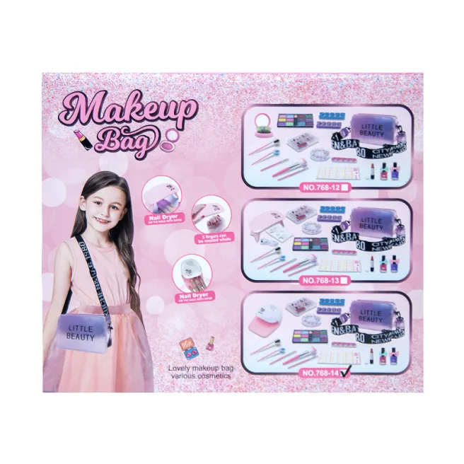 Set de machiaj si manichiura in geanta 