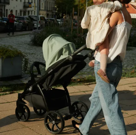 Carucior 2 in 1 TUTIS UNO5+ ESSENTIAL Albastru Carucior 2 in 1 TUTIS UNO5+ ESSENTIAL Albastru