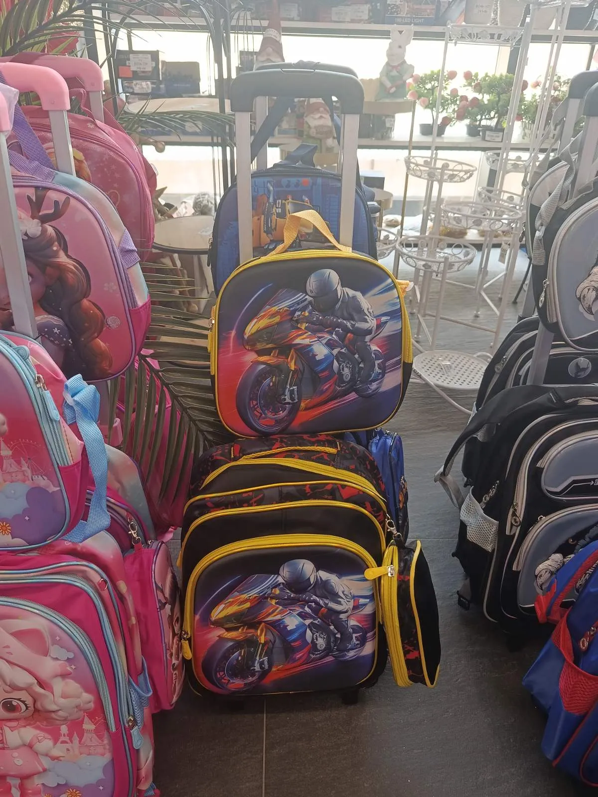 rucsac școlar pe roți motocicleta