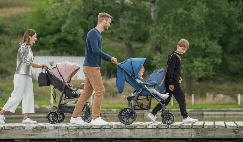 Carucior de plimbare Lionelo Annet Plus Stone Caramel Carucior de plimbare Lionelo Annet Plus Stone Caramel