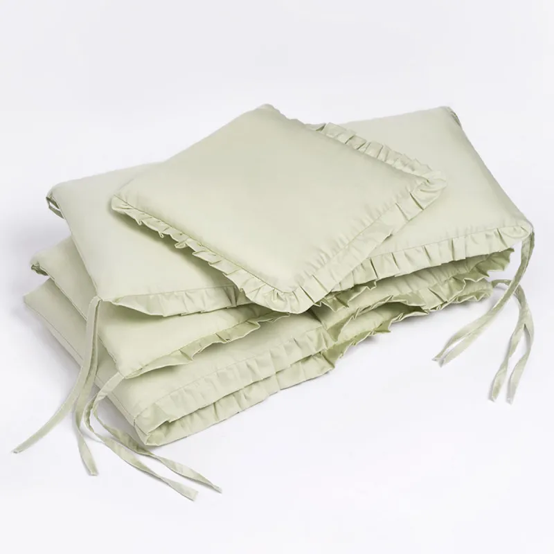 Protecție pentru patuț Perina Lovely Dream (LD1/4-04.11) Fistic Protecție pentru patuț Perina Lovely Dream (LD1/4-04.11) Fistic