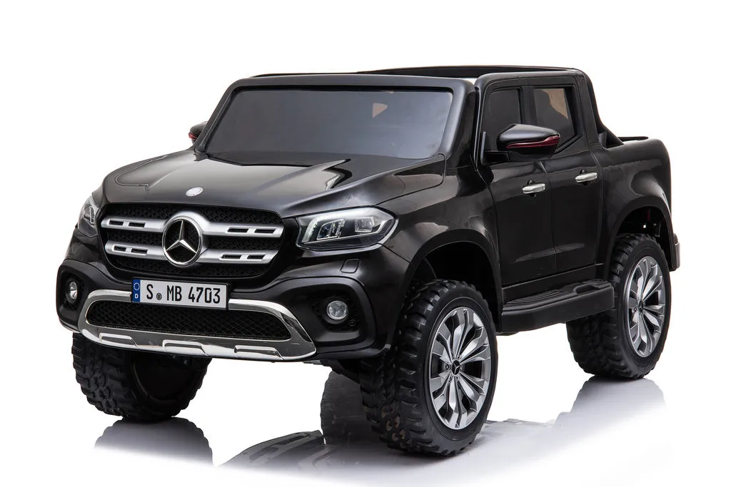 Машина аккумуляторная Mercedes Benz