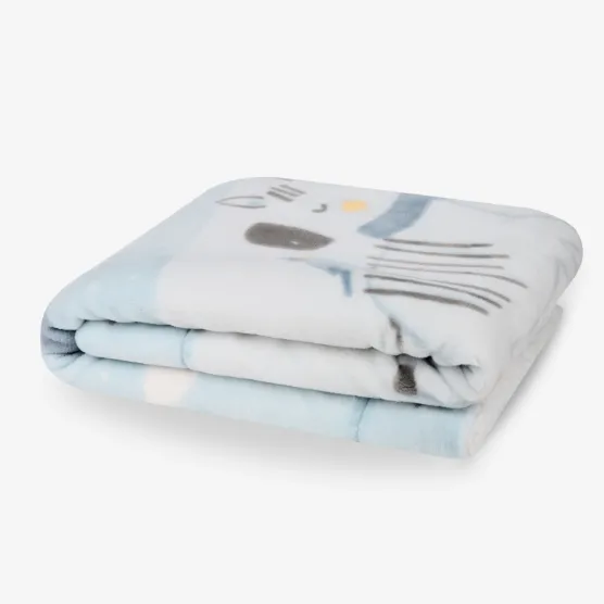 Păturică Kikkaboo Sherpa Stripy Friends Blue, 110x140 cm Păturică Kikkaboo Sherpa Stripy Friends Blue, 110x140 cm