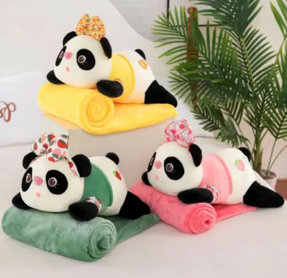 Jucărie din pluș Panda cu plapumă, 3 culori (512657)