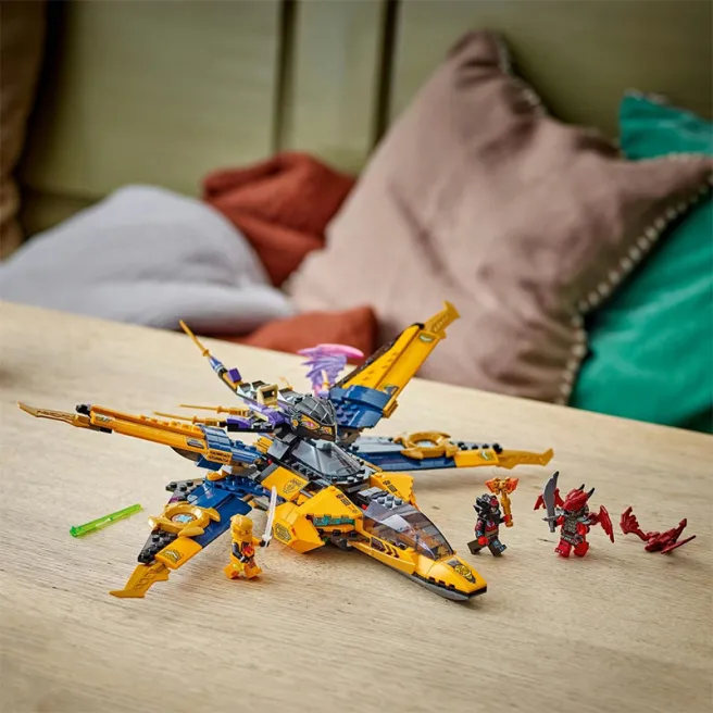 Constructor LEGO Ninjago Avionul de superfurtună Ras și Arina, art. 71833 Constructor LEGO Ninjago Avionul de superfurtună Ras și Arina, art. 71833