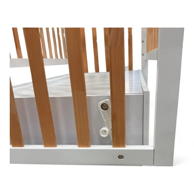 Pătuţ Eucalyptus Mia Premium Elite Transversal (DS-406) Alb+Natural Pătuţ Eucalyptus Mia Premium Elite Transversal (DS-406) Alb+Natural