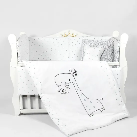 Lenjerie de pătuț PM Lovely Giraffe (8 piese), 120x60 cm