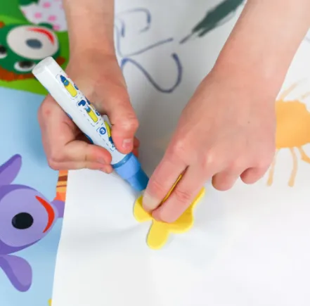 Covoraș de desen cu apă Akuku Treflik Family Covoraș de desen cu apă Akuku Treflik Family