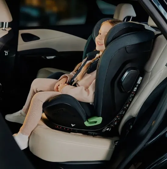 Scaun auto 76-150 cm (i-Size) Isofix Lionelo Harper Black Carbon Grey Scaun auto 76-150 cm (i-Size) Isofix Lionelo Harper Black Carbon Grey