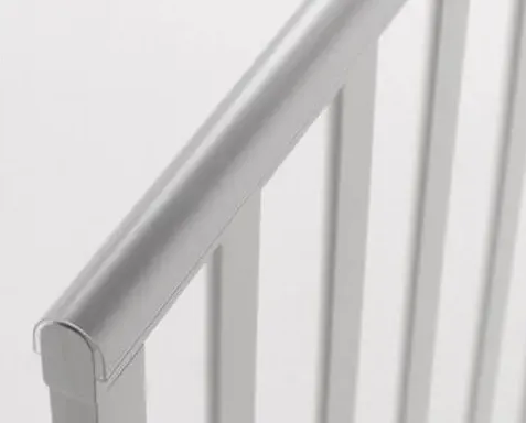 Patut Kuzya Anghelina-2 Gri pe balansoar Patut Kuzya Anghelina-2 Gri pe balansoar