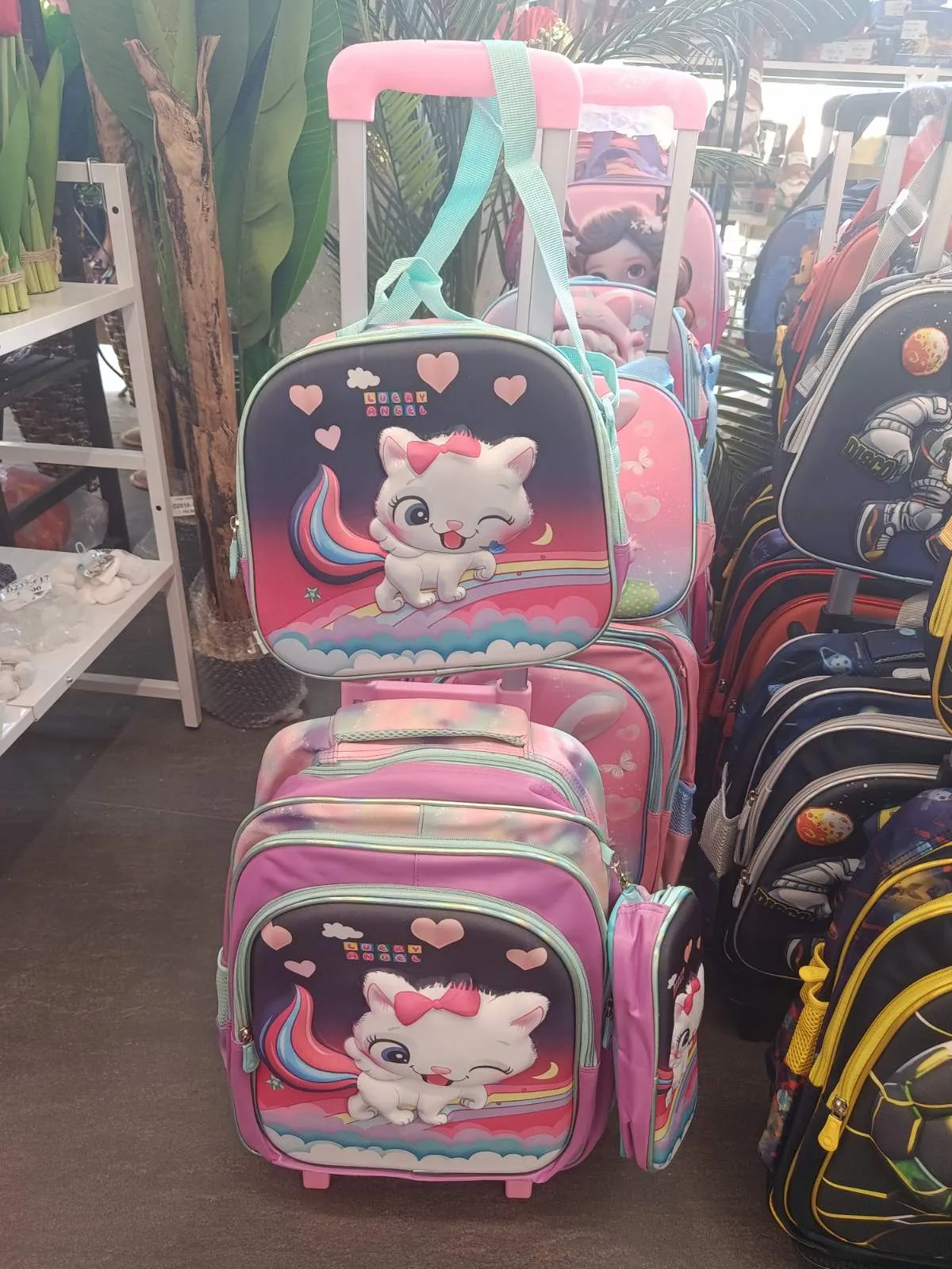rucsac școlar pe roți pisicuta