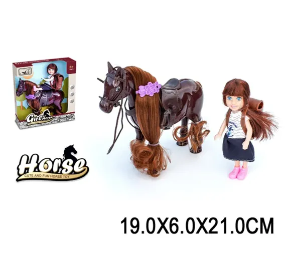 Păpușă în set cu calut