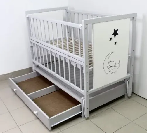 Pătuț Kuzya Urs Gri pe balansoar cu sertar Pătuț Kuzya Urs Gri pe balansoar cu sertar