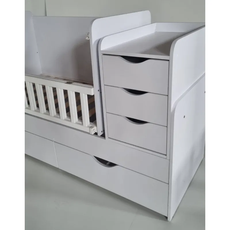 Pătuţ Eucalyptus Larry Premium Transformer (DS-1002) Alb+Gri Pătuţ Eucalyptus Larry Premium Transformer (DS-1002) Alb+Gri