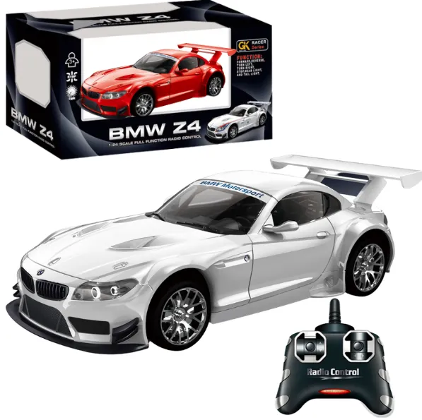 Mașină 1:24 pe un BMW Z4 866-2412S