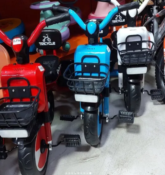 Bicicletă triciclu pentru copii cu 3 roți, MIX, cod 2313D Bicicletă triciclu pentru copii cu 3 roți, MIX, cod 2313D