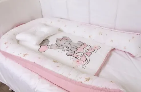 Babynest pentru bebeluș PM Premium Elefant Roz Babynest pentru bebeluș PM Premium Elefant Roz