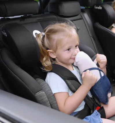 Scaun auto 76-150 cm (i-Size) Lionelo Levi Sporty Black Scaun auto 76-150 cm (i-Size) Lionelo Levi Sporty Black