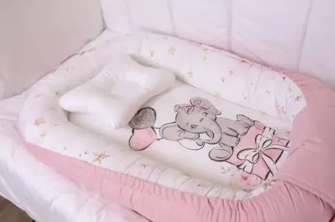 Babynest pentru bebeluș PM Premium Elefant Roz Babynest pentru bebeluș PM Premium Elefant Roz
