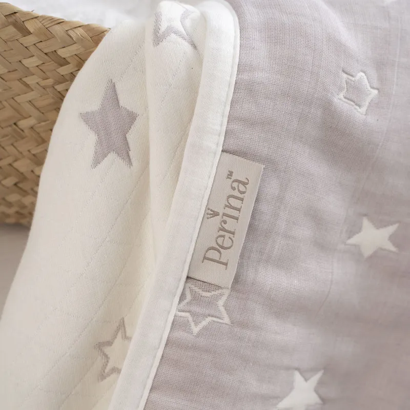 Cuvertură pentru bebeluși Steluțe (PL-01.1) Violet Cuvertură pentru bebeluși Steluțe (PL-01.1) Violet